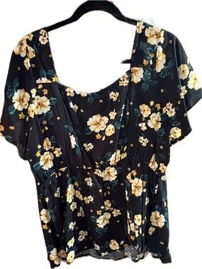 torrid Black Floral Scoop Neck Top with Yellow & Green Accents